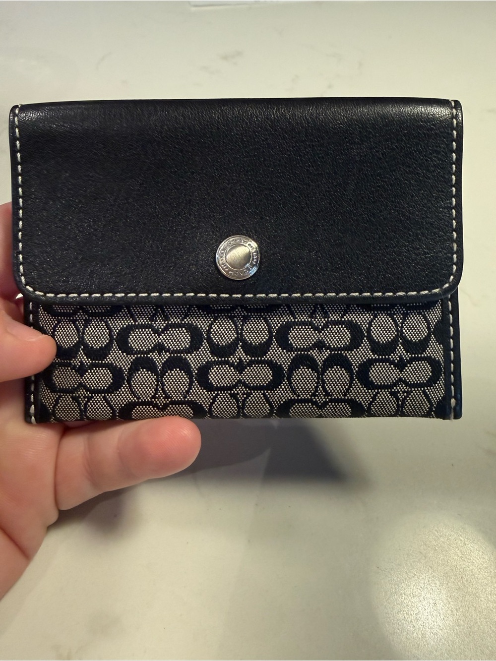 Y2K Coach Black and Tan Signature Card Case Wallet